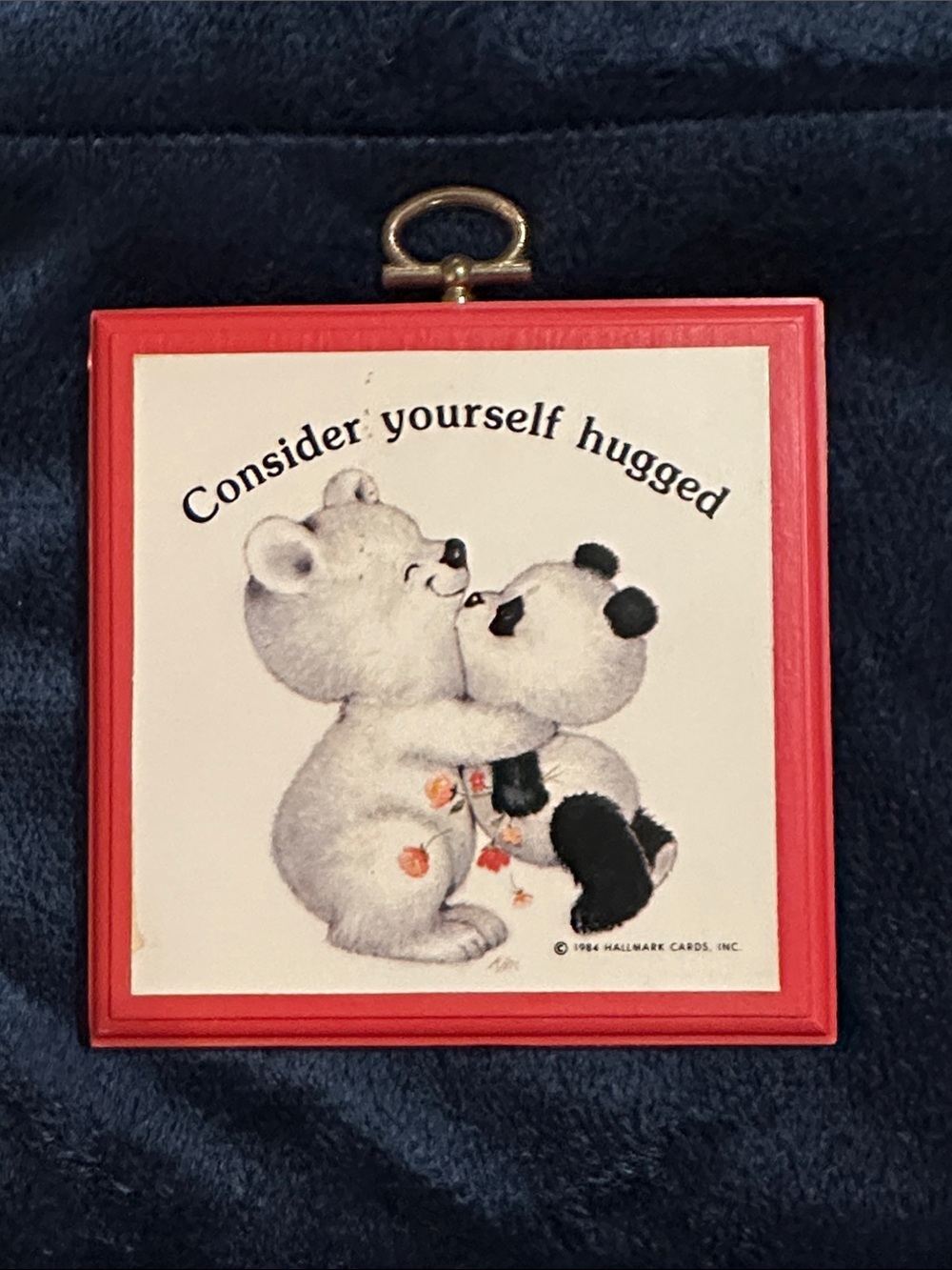 VINTAGE 1984 Hallmark Red  'Consider yourself hugged' Bear Plaque